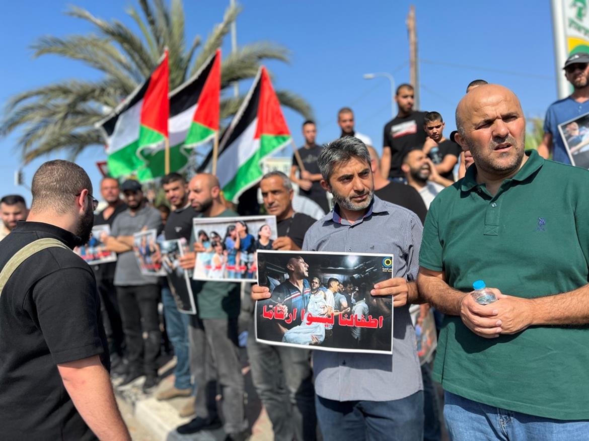 جانب من الوقفة (عدسىة: وفا)